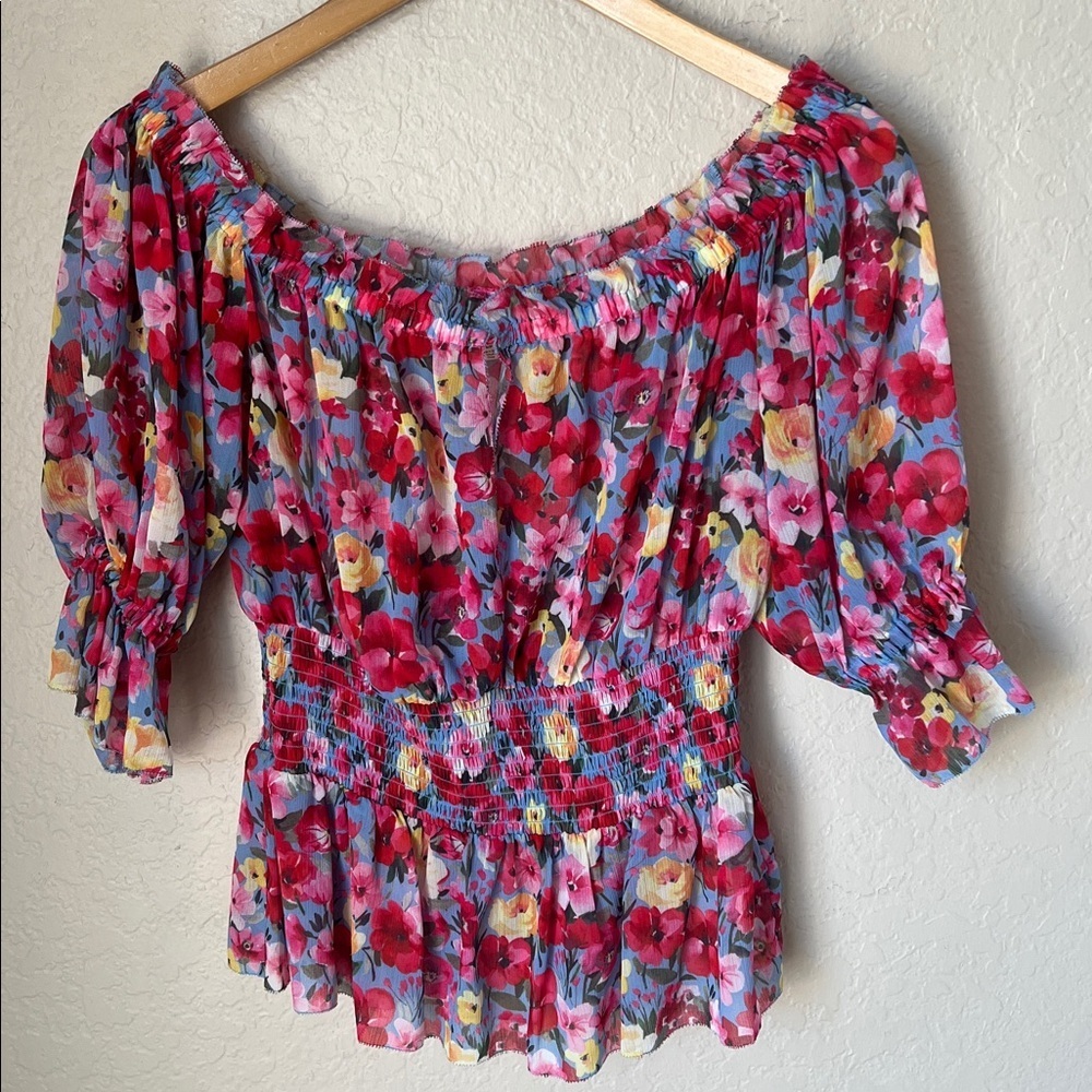 L'AGENCE Aubriella floral off shoulder keyhole neck top - Picture 2 of 12